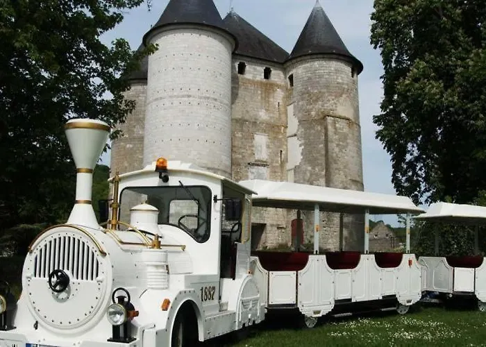 Maison Anne Face To Park In Vernon Giverny